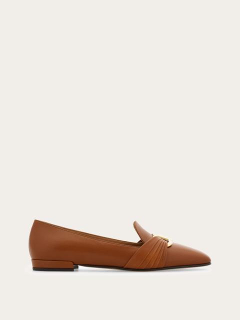 FERRAGAMO Gancini ornament loafer