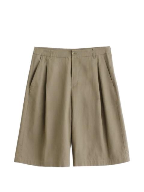 A KIND OF GUISE Juno pleated tailored shorts
