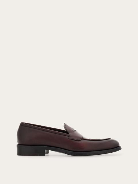 FERRAGAMO Penny loafer