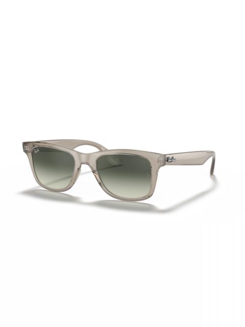 Ray-Ban RB4640