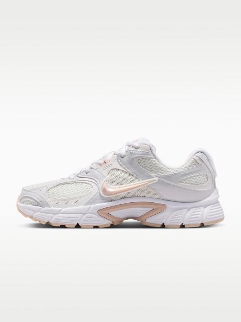 Nike Nike V5 RNR Women's Shoes with Reflective Accents
