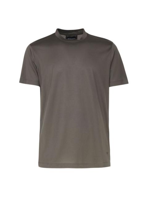 round neck t-shirt