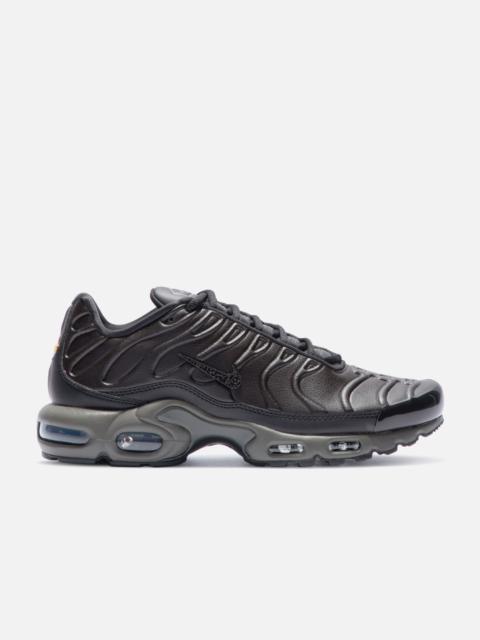 NIKE AIR MAX PLUS PREMIUM