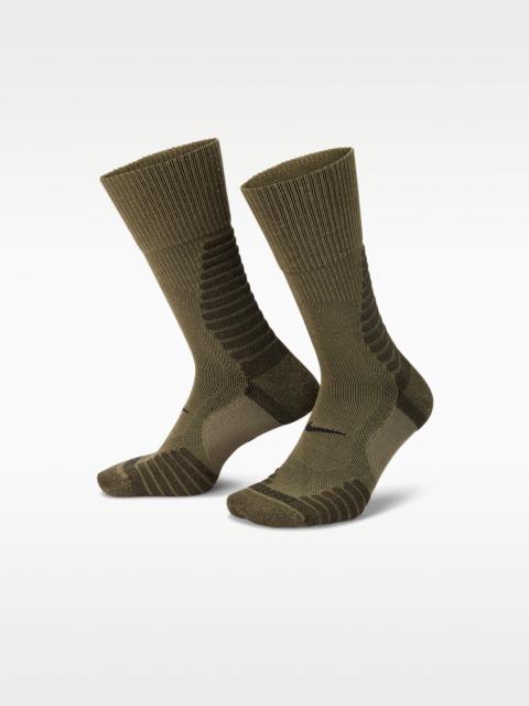 Nike Outdoor Cushioned Crew Socks (1 Pair)