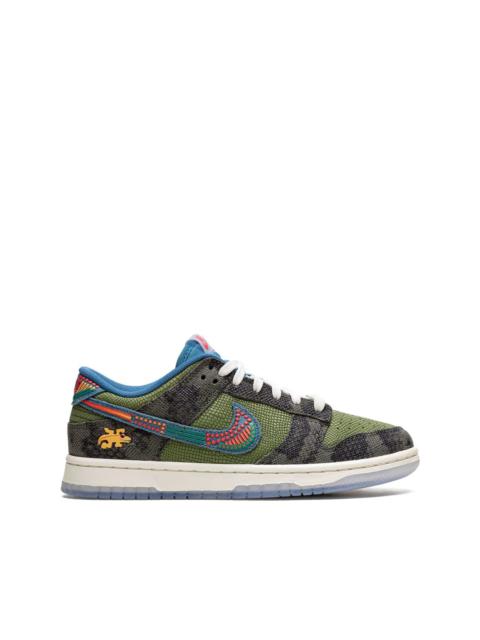 Dunk Low "Siempre Familia" sneakers