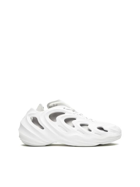 adidas Adifom Q "화이트 그레이"스니커머스