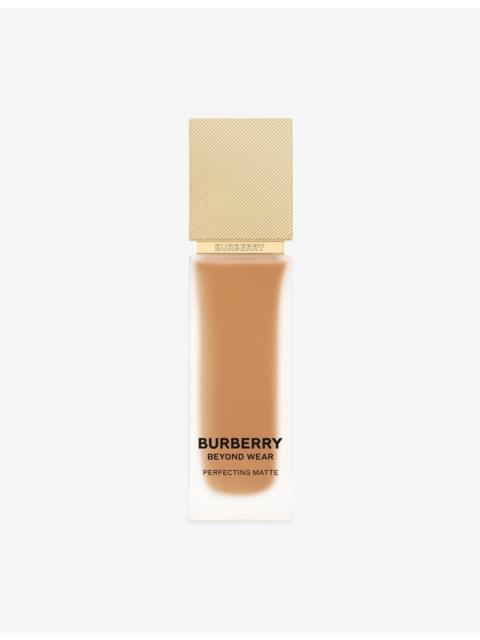 Burberry Beyond Wear Perfecting Matte foundation 30ml
