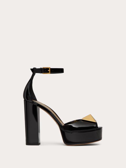 OPEN TOE PUMP WITH ONE STUD PLATFORM IN PATENT LEATHER 120 MM