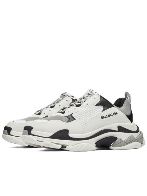 BALENCIAGA Balenciaga Triple S Sneaker