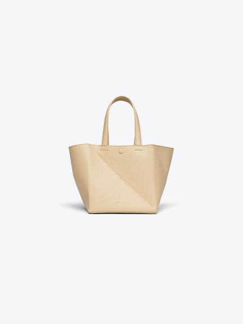 Nanushka THE ORIGAMI MINI - Alt-nappa tote - Almond