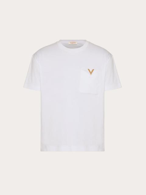 COTTON T-SHIRT WITH METALLIC V DETAIL