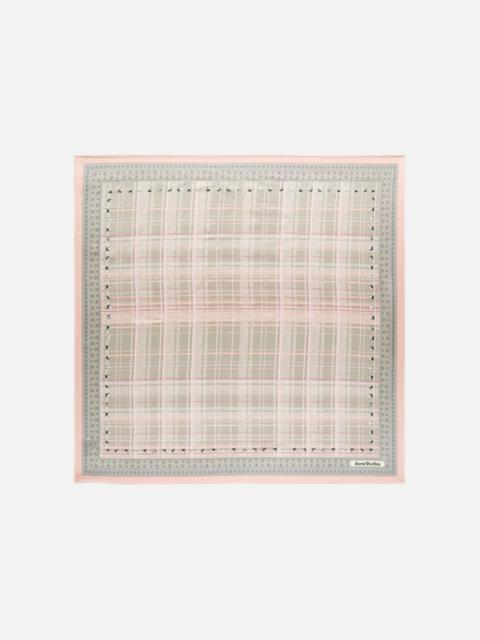 Acne Studios Checkered silk scarf - Pink/taupe