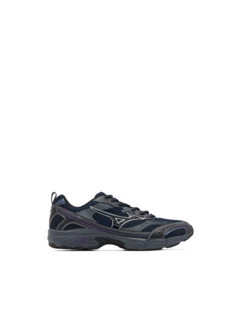 Mizuno MXR sneakers