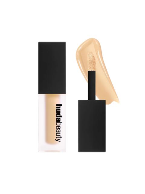 Huda Beauty Mini #FauxFilter Matte Buildable Coverage Waterproof Concealer