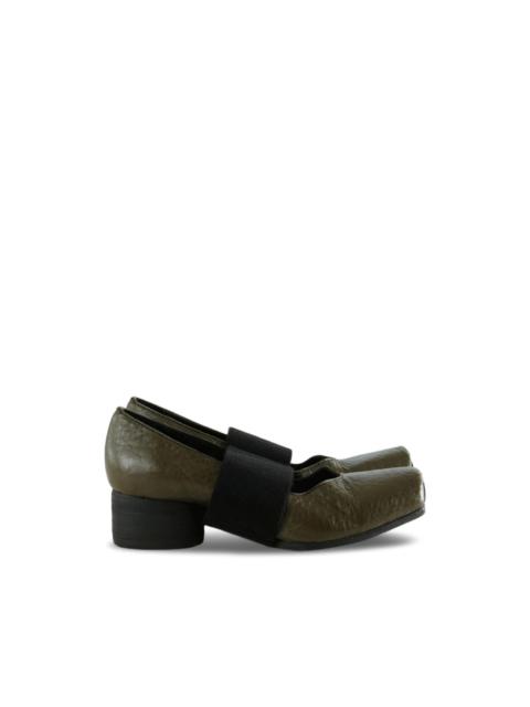 UMA WANG elasticated-strap square-toe ballet flats
