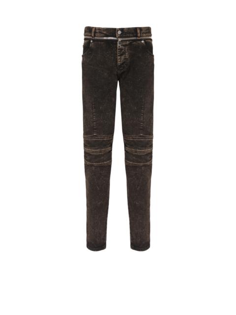 Slim-fit jeans with zipped belt