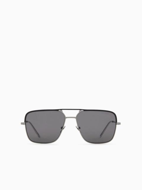 Men’s irregular-shaped sunglasses