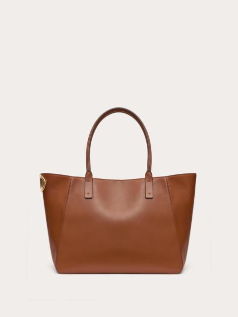 VLOGO SIDE SHOPPING BAG IN NAPPA CALFSKIN