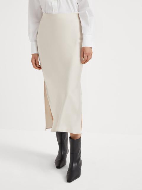 Soft techno satin fluid pencil skirt