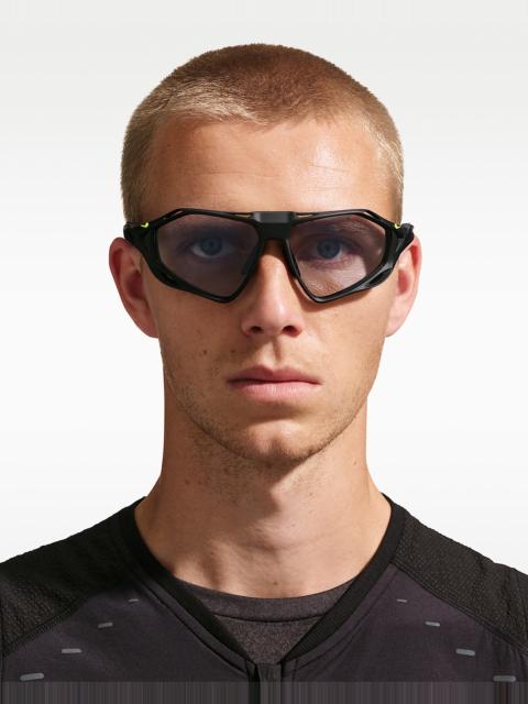 Nike Nike Zeus Rise Photochromic Sunglasses