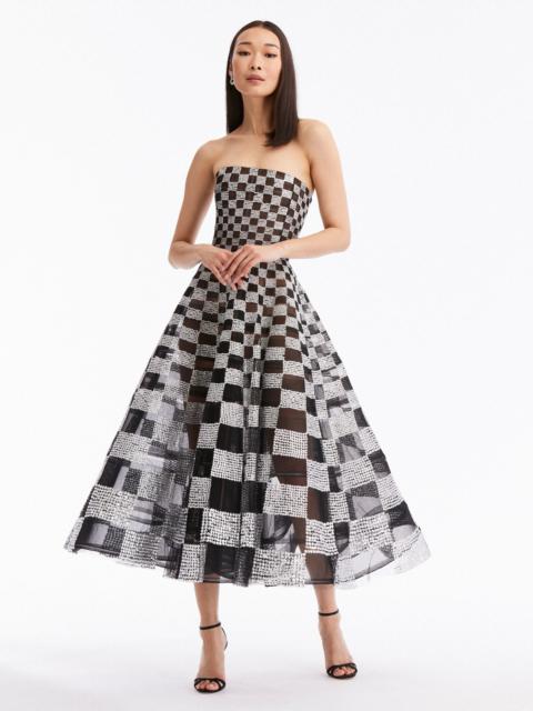 Oscar de la Renta PAILLETTE GRID EMBROIDERED TULLE GOWN