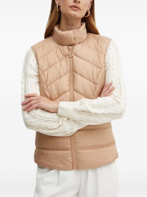 GUESS USA quilted zip-up gilet