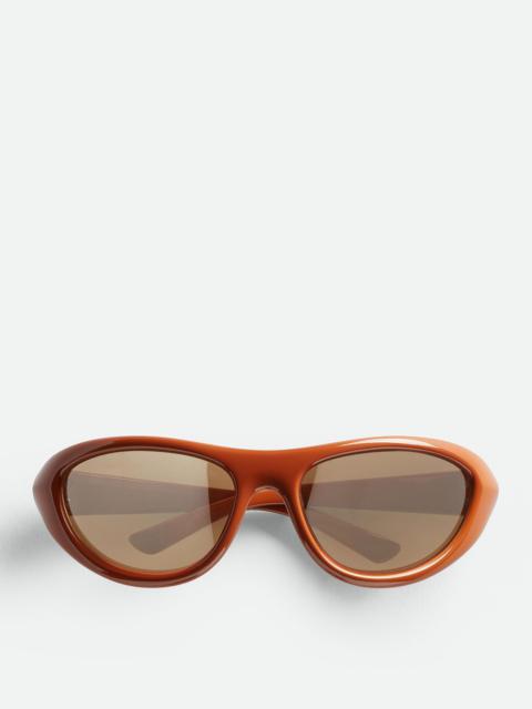 Bottega Veneta Curve Sporty Cat Eye Injected Acetate Sunglasses