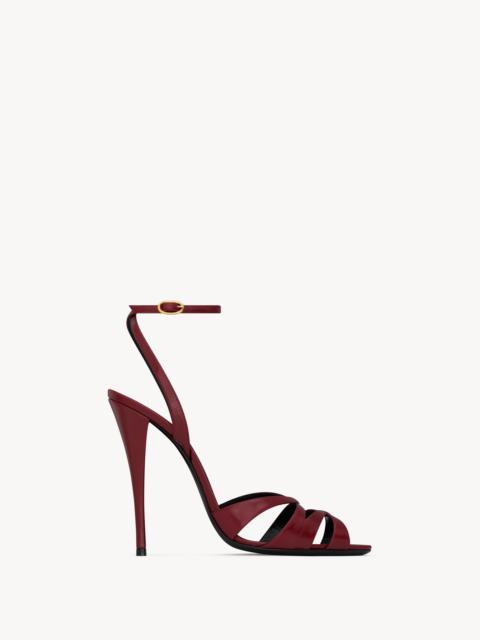 SAINT LAURENT LEE SANDALS IN PATENT LEATHER | REVERSIBLE
