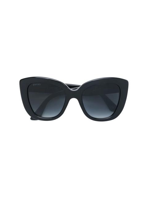 oversized cat-eye sunglasses