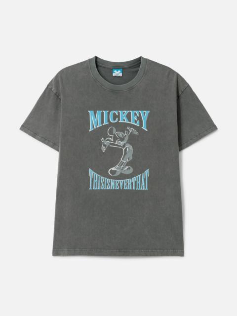 thisisneverthat® THISISNEVERTHAT X DISNEY TNT_MICKEY_OPEN ARMS TEE