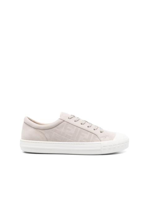 Domino sneakers