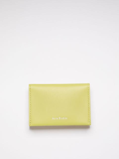 Acne Studios Leather card case - Apple green