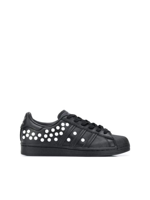 Superstar low top sneakers