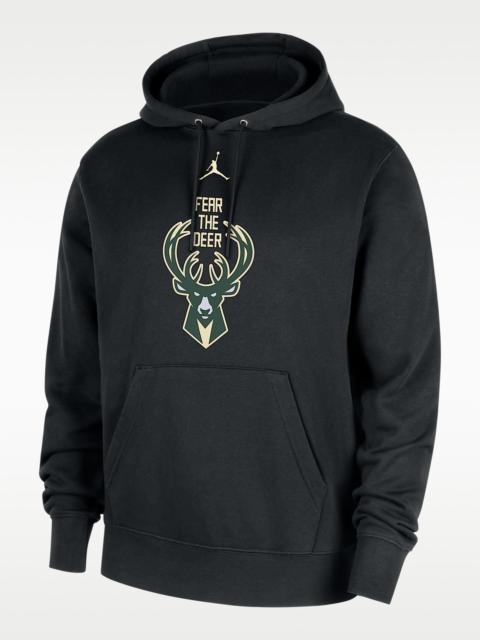 Nike Milwaukee Bucks Men's Club Fleece Pullover Hoodie