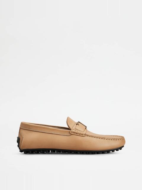 T TIMELESS CITY GOMMINO DRIVING SHOES IN LEATHER - BEIGE