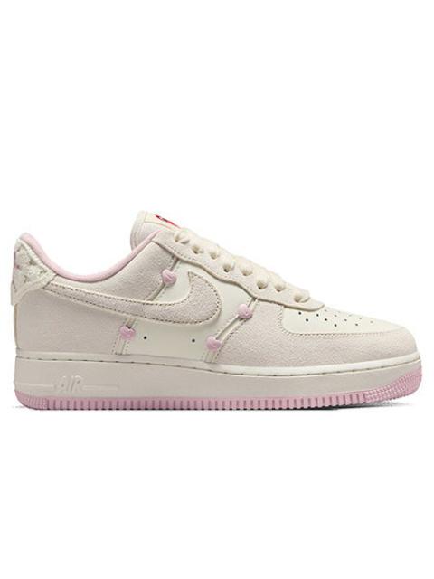 Nike WOMEN'S AIR FORCE 1 '07 'VALENTINE’S DAY' - SAIL/PINK FOAM