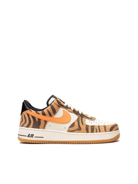 Air Force 1 '07 PRM "Daktari Stripes" sneakers