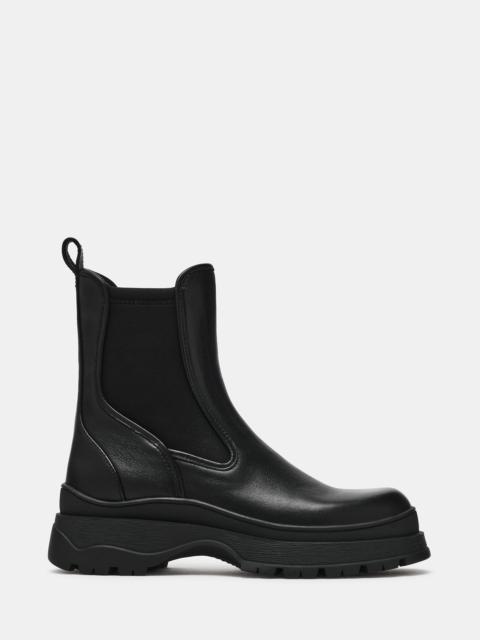 STEVE MADDEN SHERMONTH2O BLACK LEATHER