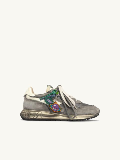 AUTRY REELWIND SUPER VINTAGE SNEAKERS IN WHITE AND BLACK SUEDE AND NYLON
