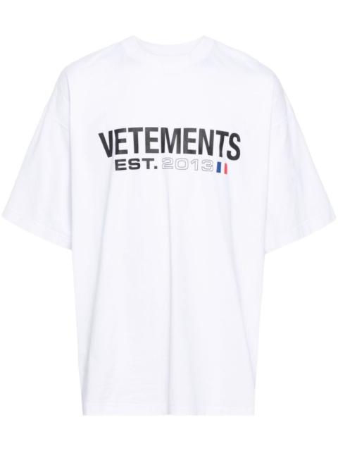 VETEMENTS logo-print cotton T-shirt