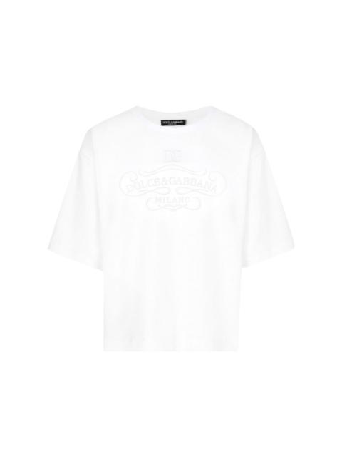 logo-embroidered T-shirt