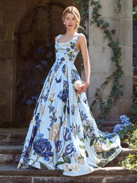 Alice + Olivia ESTRELLA EMBELLISHED GOWN