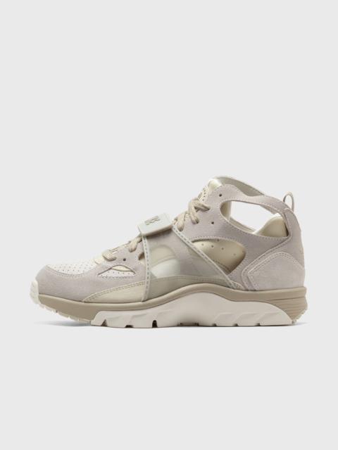 AIR TRAINER HUARACHE "Sail and Light Khaki"