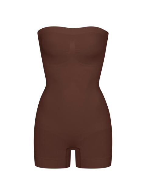 SKIMS Women's Seamless Sculpt Strapless Shortie Bodysuit - Cocoa