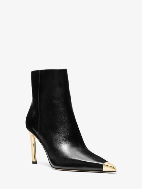 MICHAEL KORS Kasia Leather Boot