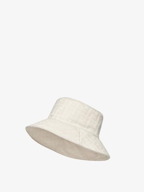 FENDI White canvas bucket hat