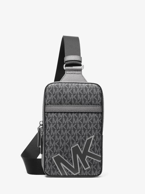 MICHAEL KORS Cooper Medium Signature Logo Sling Pack