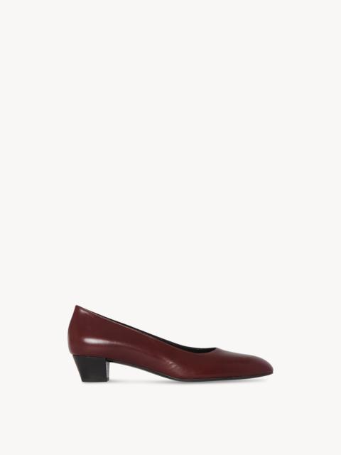 The Row Luisa Pump 35 in Leather