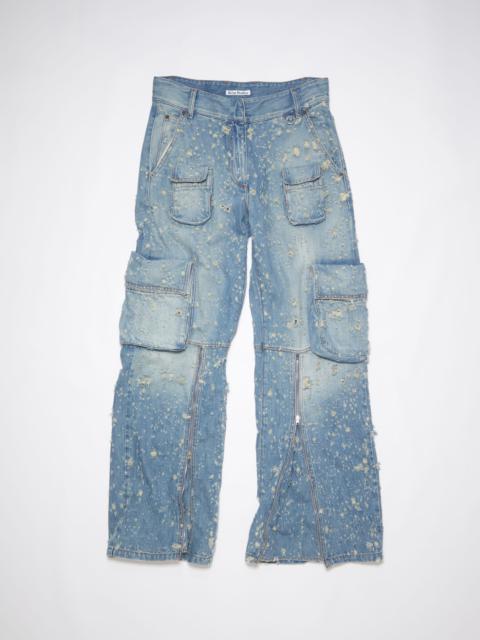 Distressed denim cargo trousers - Mid blue