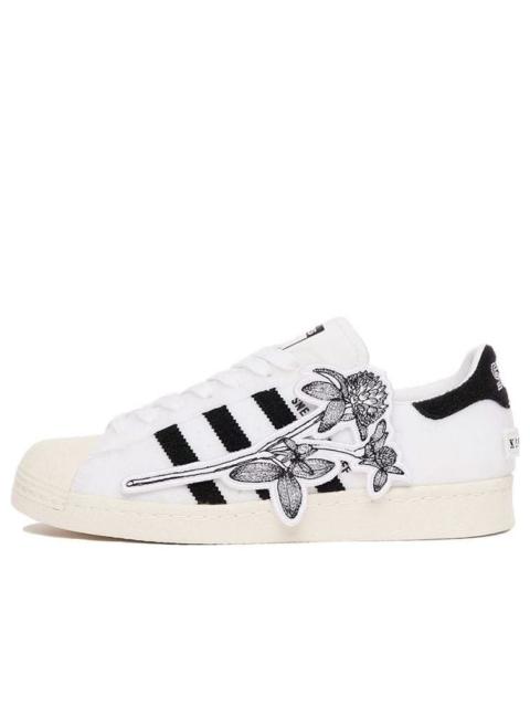 adidas adidas Sneakersnstuff x Superstar 80s 'Kinenbi' FY0642
